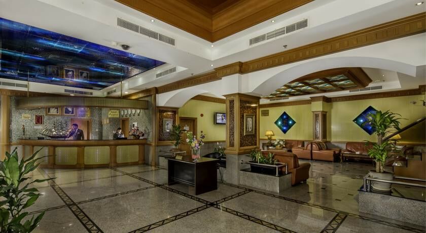 Taj Plaza Hotel Manama Eksteriør bilde