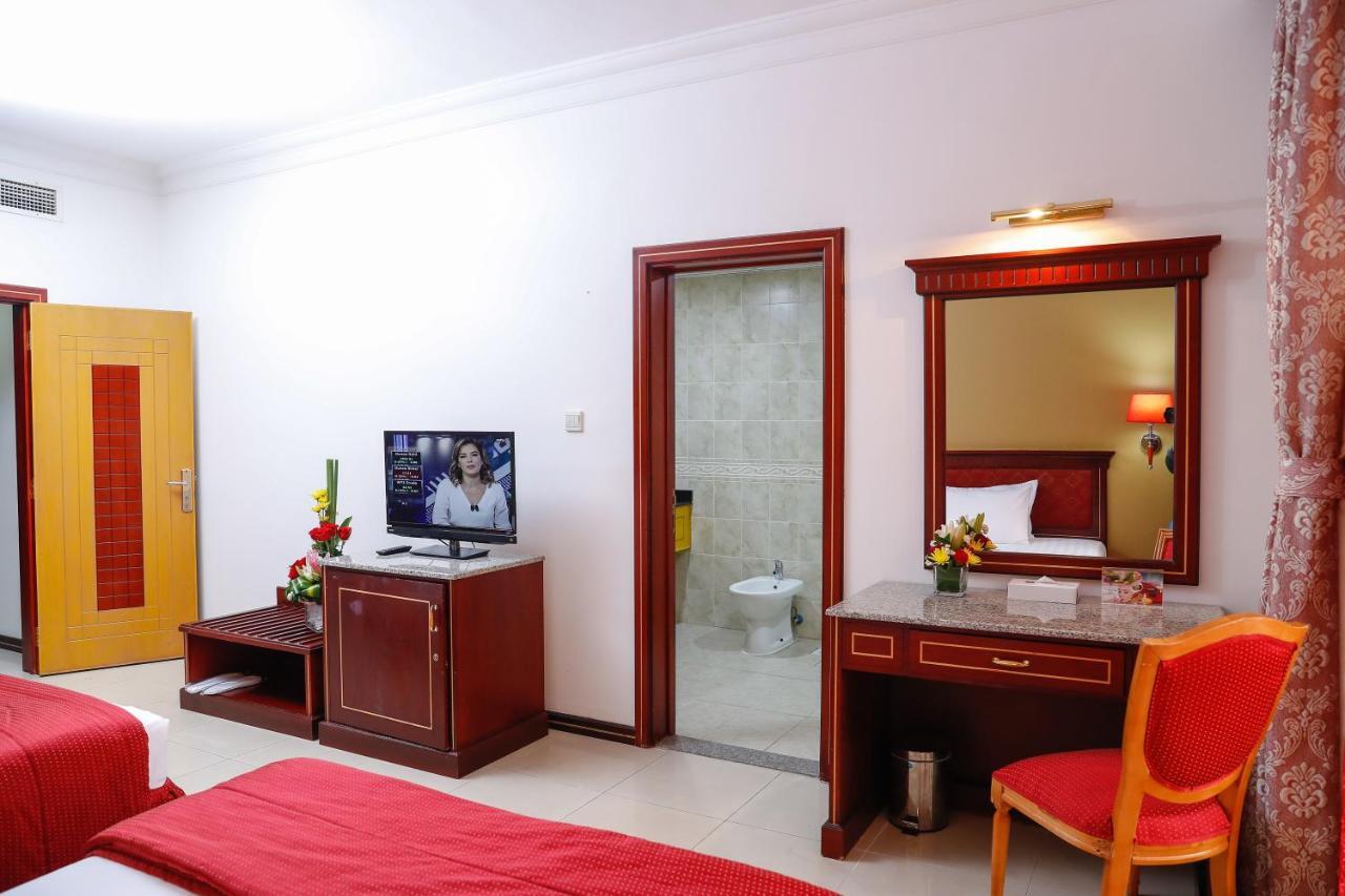 Taj Plaza Hotel Manama Eksteriør bilde